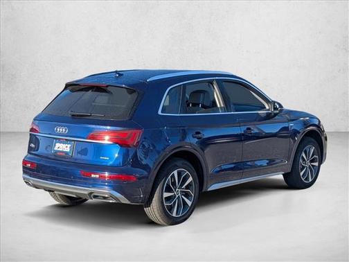 2022 Audi Q5 45 S line Premium