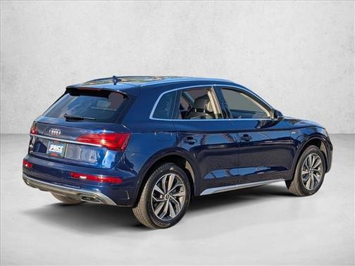 2022 Audi Q5 45 S line Premium