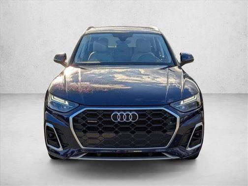 2022 Audi Q5 45 S line Premium