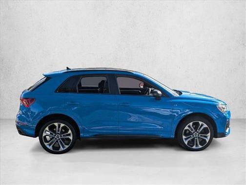 2019 Audi Q3 2.0T S line Premium Plus