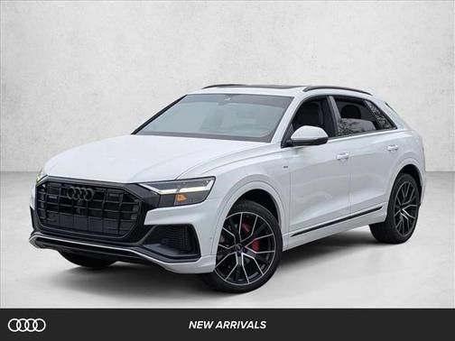 2022 Audi Q8 55 Premium Plus