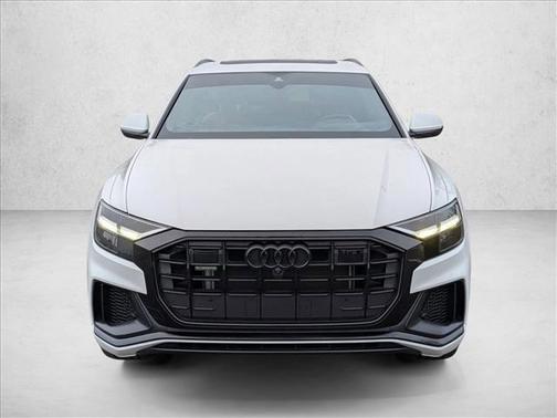 2022 Audi Q8 55 Premium Plus