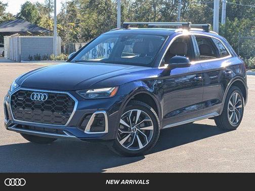 2022 Audi Q5 45 S line Premium Plus