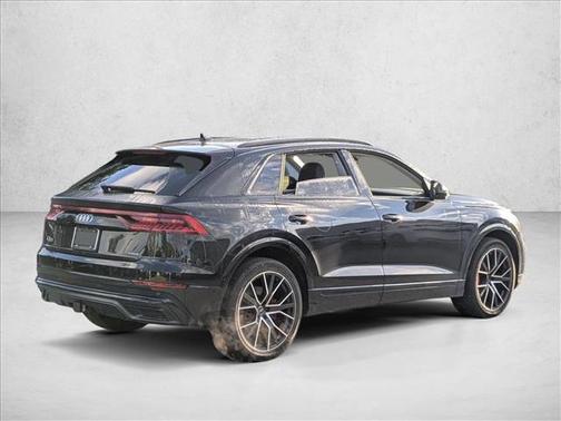 2023 Audi Q8 55 Prestige