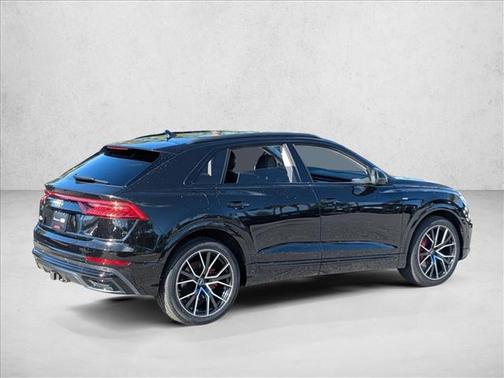 2023 Audi Q8 55 Prestige