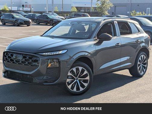 Daytona Gray Pearl Effect 2026 Audi Q3 TFSI quattro S tronic