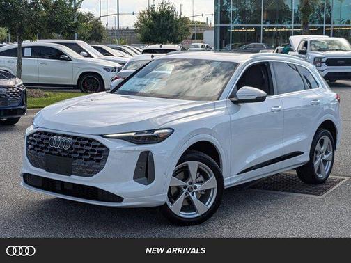 2025 Audi Q5 Premium Plus