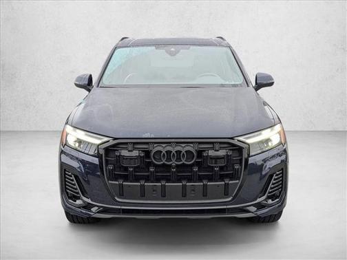 2025 Audi Q7 45 Premium Plus
