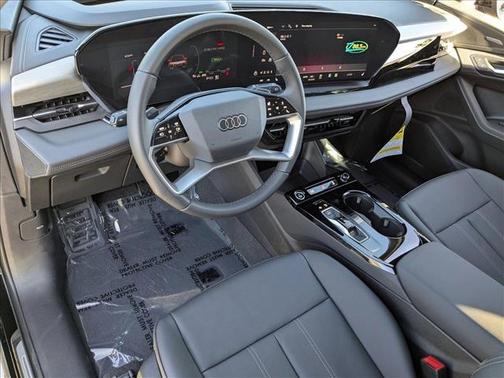 2025 Audi Q6 e-tron Premium Plus quattro