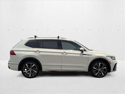 2024 Volkswagen Tiguan 2.0T SEL R-Line 4MOTION