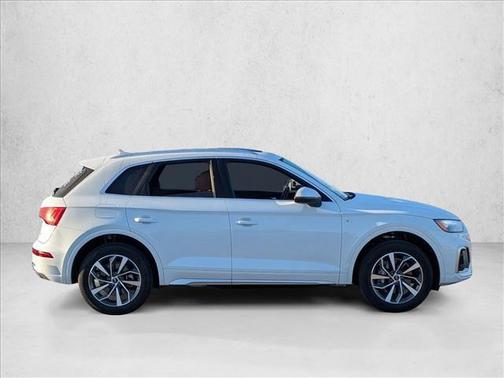 2025 Audi Q5 45 S line Premium Plus