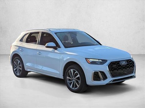 2025 Audi Q5 45 S line Premium Plus