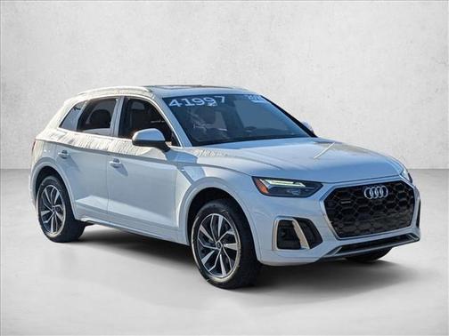 2025 Audi Q5 45 S line Premium Plus