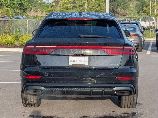 Mythos Black Metallic 2026 Audi Q8 55 Premium Plus