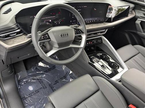 2025 Audi Q5 Premium Plus TFSI quattro S tronic