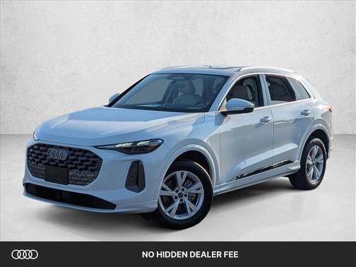Glacier White Metallic 2026 Audi Q5 Premium TFSI quattro S tronic