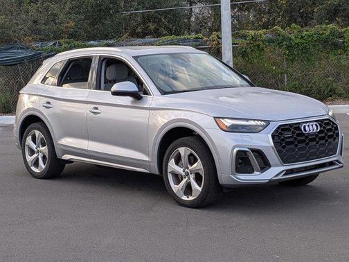 2023 Audi Q5 45 S line Prestige