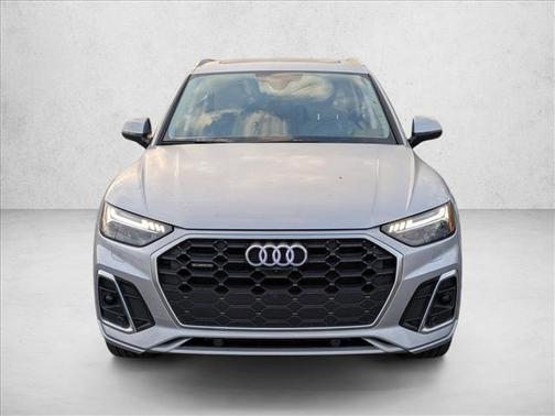 2023 Audi Q5 45 S line Prestige