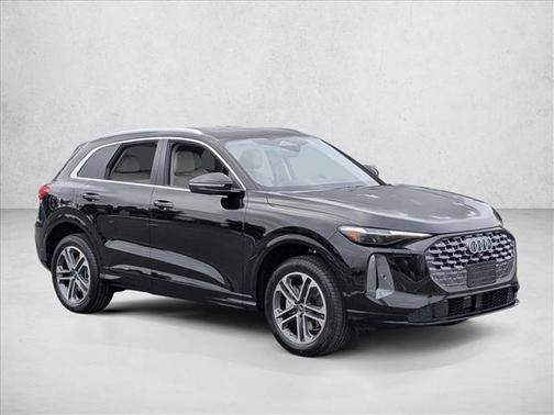 2025 Audi Q5 Premium Plus TFSI quattro S tronic