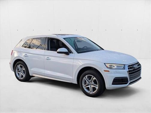 2019 Audi Q5 45 Premium