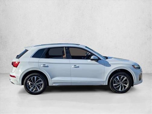 2025 Audi Q5 45 S line Premium Plus