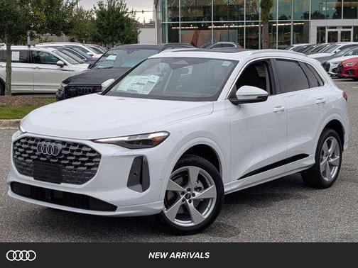 2025 Audi Q5 Premium Plus