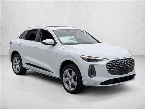 2025 Audi Q5 Premium Plus