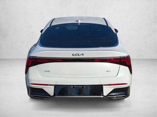 Snow White Pearl 2025 Kia K5 GT-Line