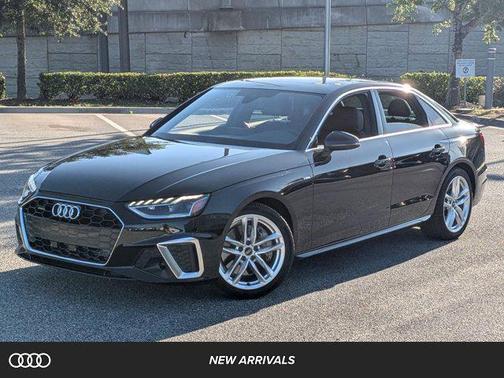 Mythos Black Metallic 2023 Audi A4 45 S line Premium