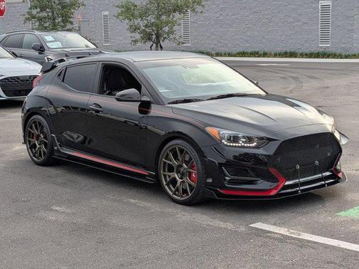 Ultra Black 2022 Hyundai Veloster N Base
