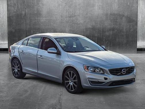 2016 Volvo S60 Inscription T5 Drive-E Premier
