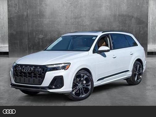 2025 Audi Q7 55 Prestige