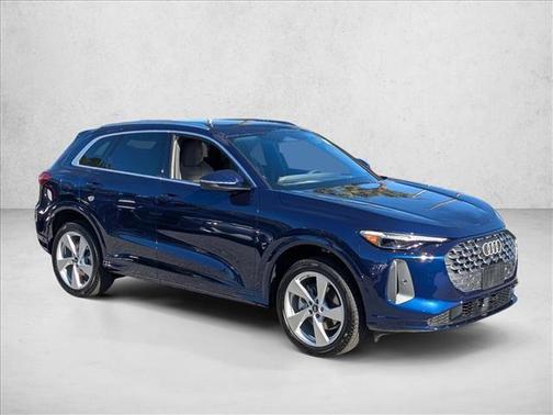 2025 Audi Q5 Premium Plus