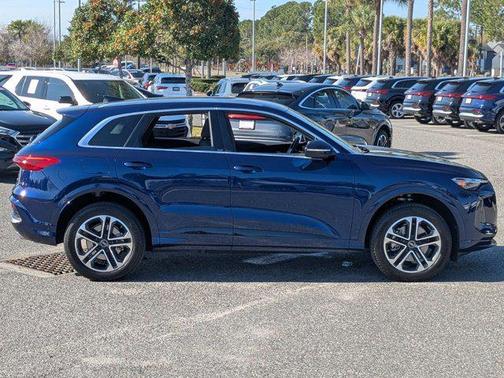 2025 Audi Q5 Premium TFSI quattro S tronic