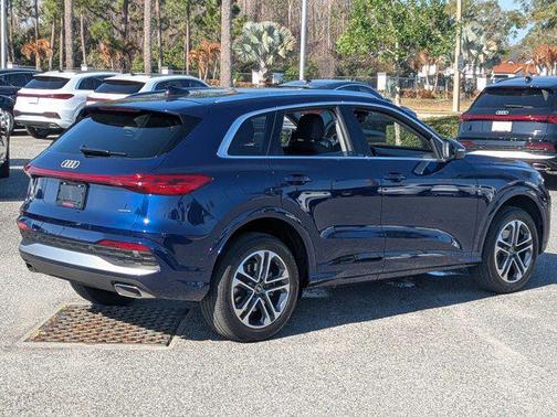 2025 Audi Q5 Premium TFSI quattro S tronic