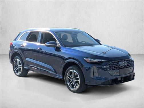 2025 Audi Q5 Premium TFSI quattro S tronic