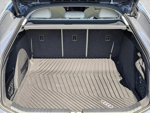 2025 Audi A6 e-tron Premium Plus