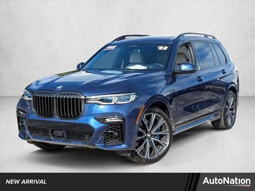 2022 BMW X7 M50i