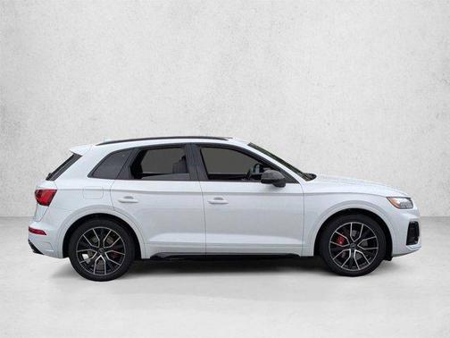 Glacier White Metallic 2024 Audi SQ5 3.0T Premium Plus