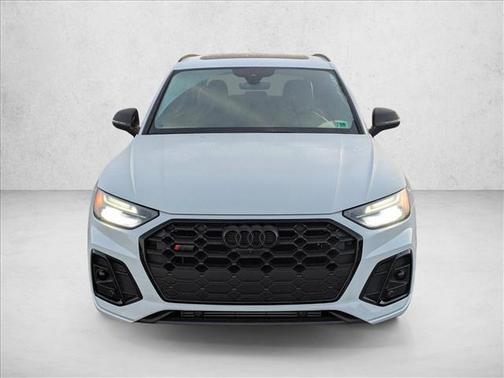 Glacier White Metallic 2024 Audi SQ5 3.0T Premium Plus