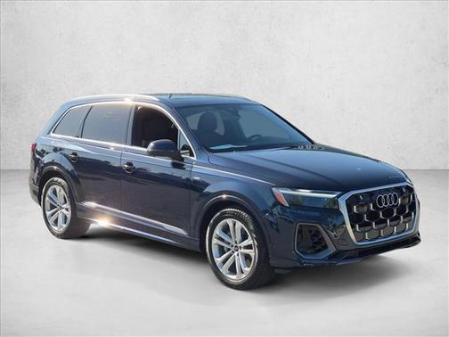 Waitomo Blue Metallic 2026 Audi Q7 55 Premium Plus