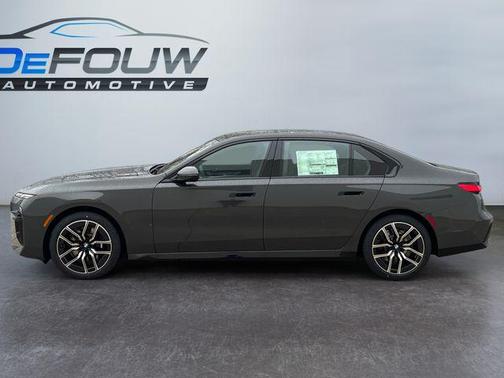 2026 BMW 740 xDrive