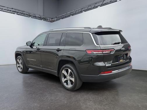 Rocky Mountain Pearlcoat 2023 Jeep Grand Cherokee L Limited