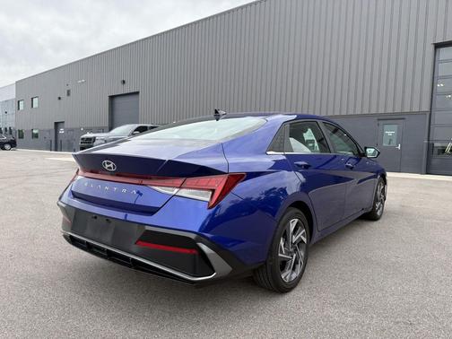 Intense Blue 2025 Hyundai ELANTRA SEL