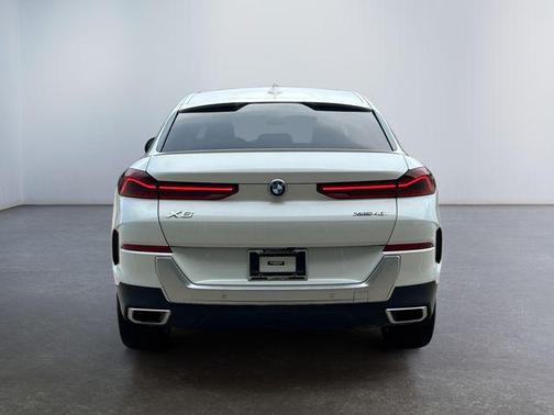 2022 BMW X6 xDrive40i