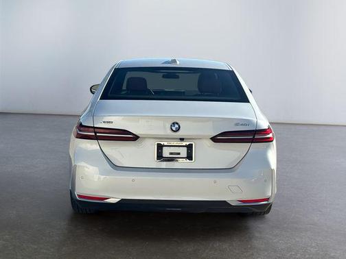 2025 BMW 540 xDrive