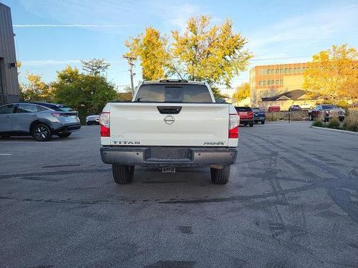 2018 Nissan Titan PRO-4X