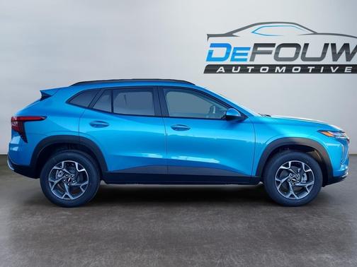 Marina Blue Metallic 2026 Chevrolet Trax LT