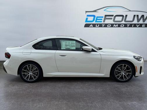 2025 BMW 230 i xDrive