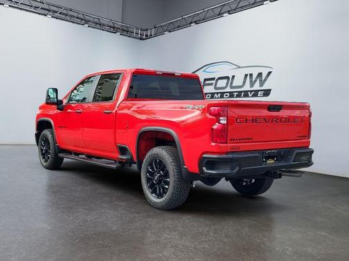 2026 Chevrolet Silverado 2500 Custom